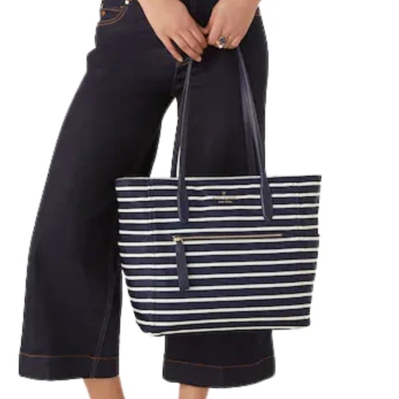 NWT Kate Spade Chelsea Large Tote - Picture 4 of 10